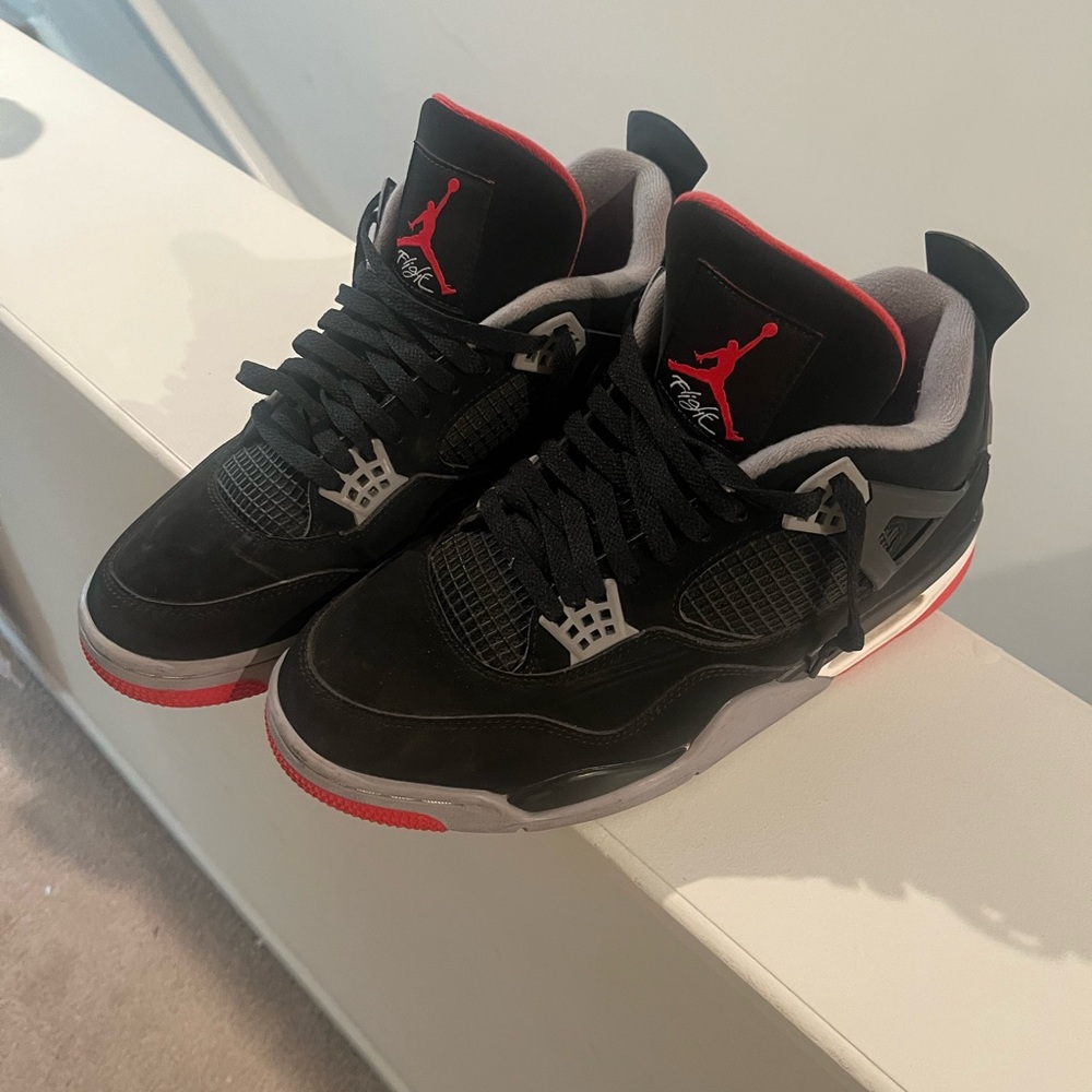 Jordan 4 Bred